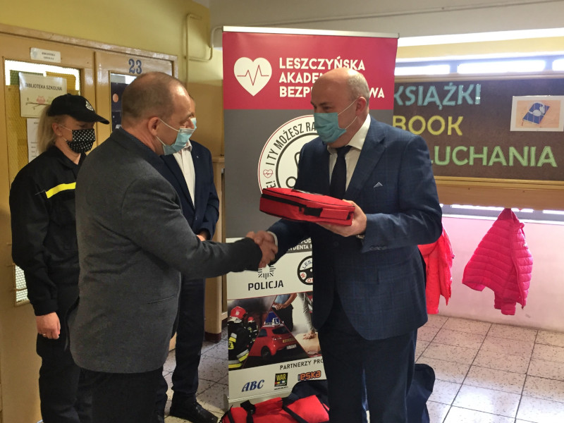 Inauguracja działalności Centrum Edukacji Bezpieczeństwa w gminie Poniec
