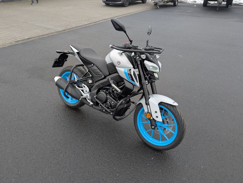 Motocykl Yamaha MT-125 (A1)