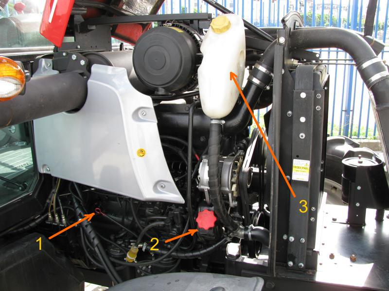 Elementy pod maską ciągnika Zetor Proxima 65